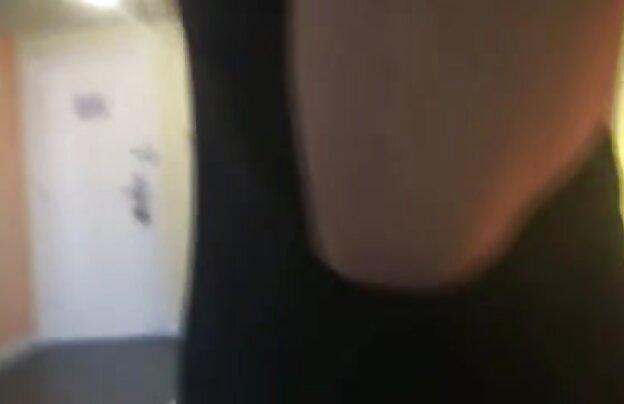 XXX بررسی آنا به طور کامل پوشش داده سايت شهوانى شده در لاستیک سیاه و سفید