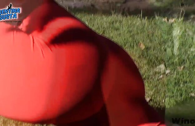XXX انسان در ماسک, سکس بدون سايت شهوانى محبت