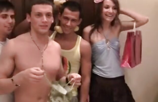 XXX دختر پس از پردازش فيلمهاي سكسي شهواني کامپیوتری