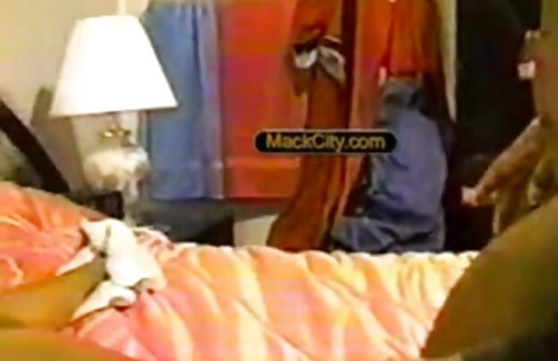 XXX دختر سکسی می شود توسط شهوانی فیلم دو پسر