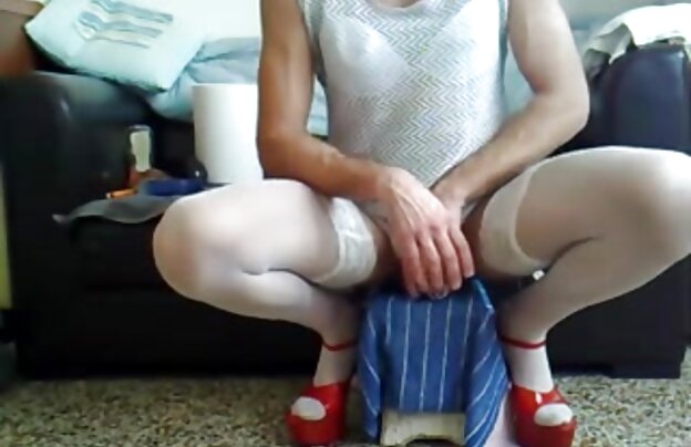 XXX یک پسر شهوتی و جنسی, سبزه, در کانال تلگرام سکسی شهوانی کونی